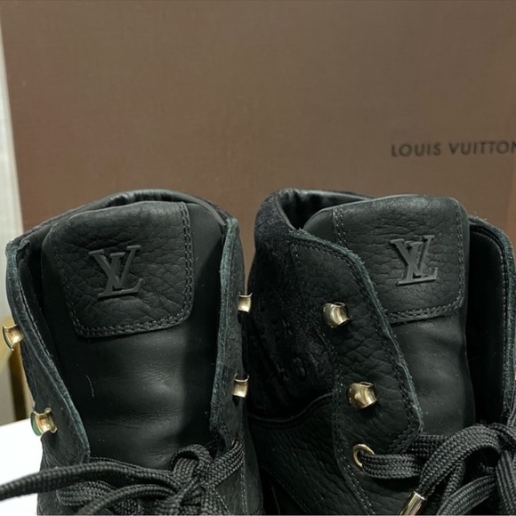 LOUIS VUITTON CLIFF WEDGE SNEAKERS - Picture 6 of 14